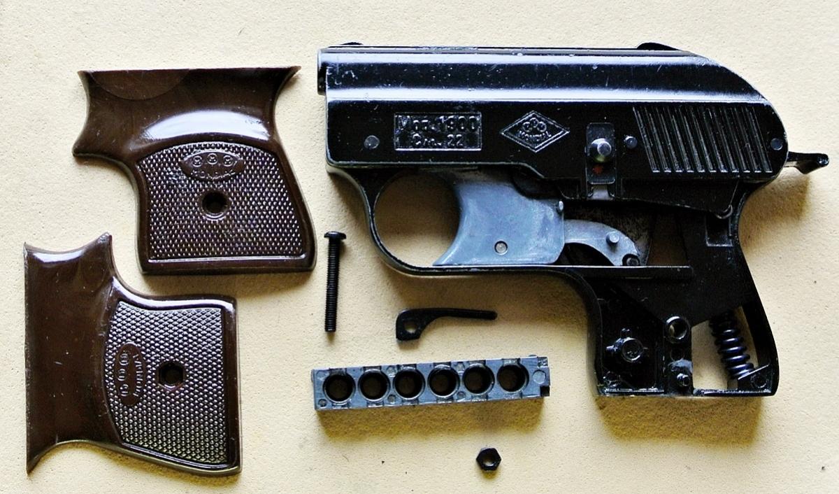 Mondial Pistole Lancia-Razzi Varie