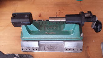 Tornietto RCBS Trim Pro con Sistema Auto-Feed Tornitura Bossoli